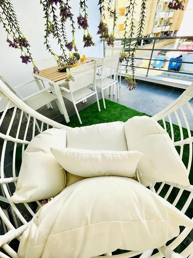Coastal Getaway Apartment Larnaca