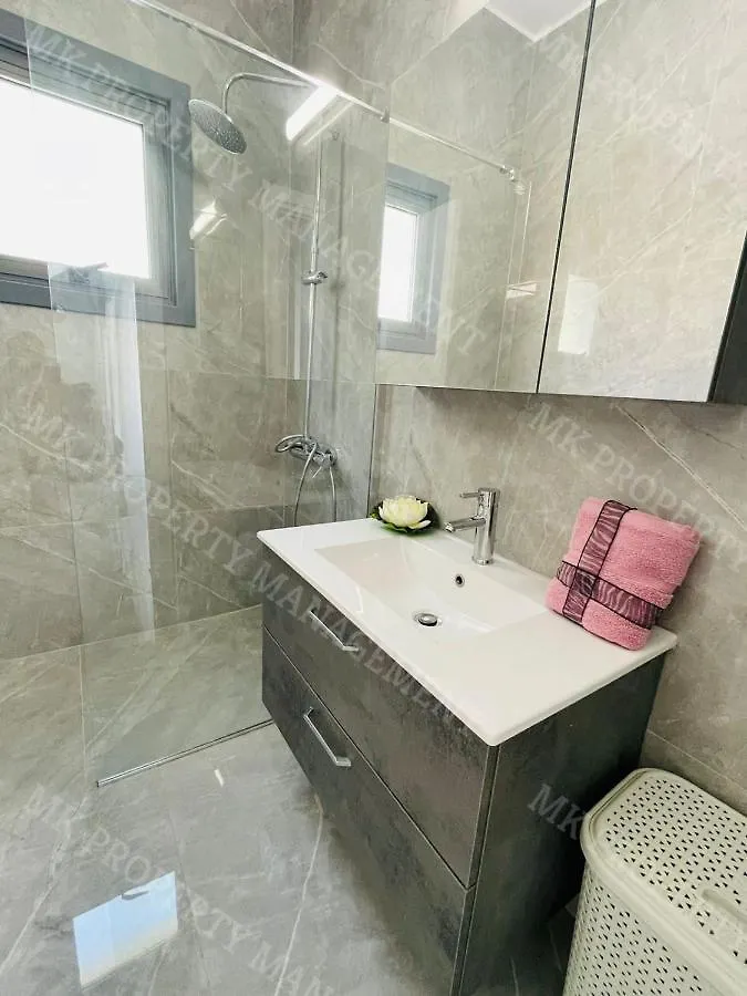 Coastal Getaway Apartment Larnaca