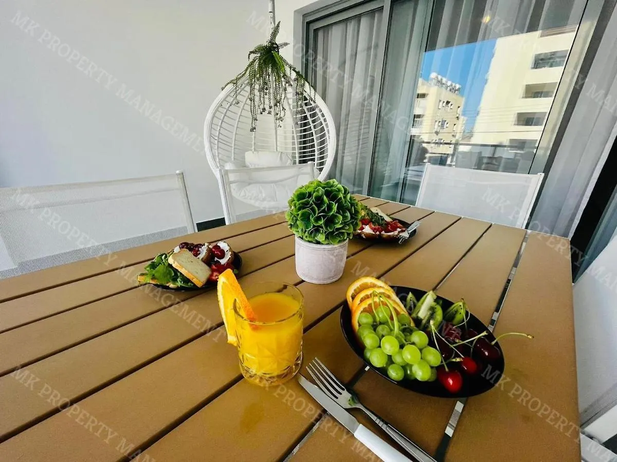 Coastal Getaway Apartment Larnaca